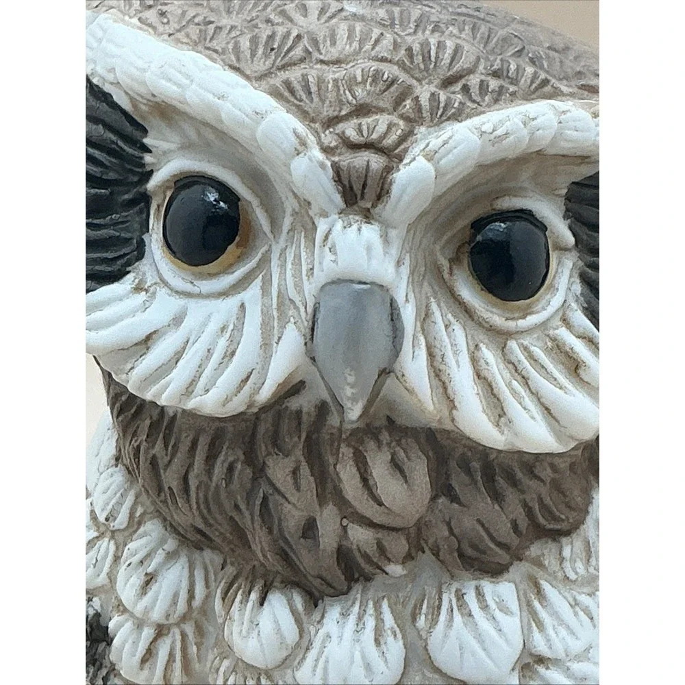 Vintage‎ Homco Great Horned Owl Ceramic Figurine, Taiwan, 1980s.
